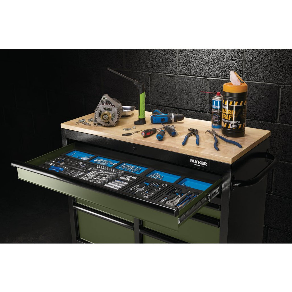 Draper Tools Bunker Workbench Roller Tool Cabinet, 7 Drawer, 41", Green