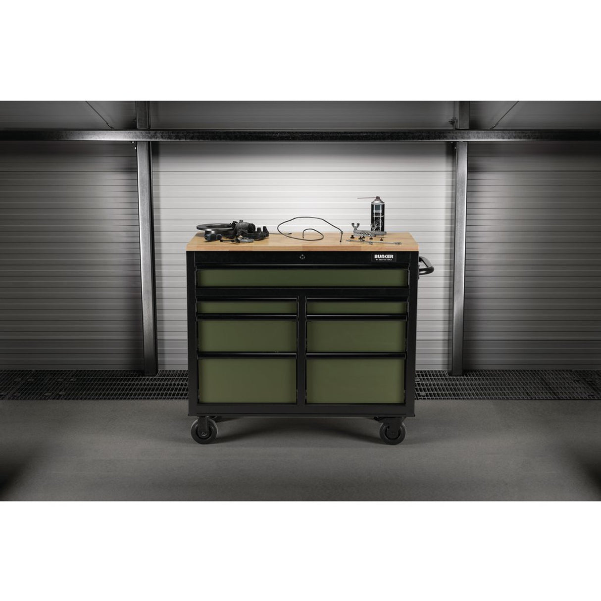 Draper Tools Bunker Workbench Roller Tool Cabinet, 7 Drawer, 41", Green