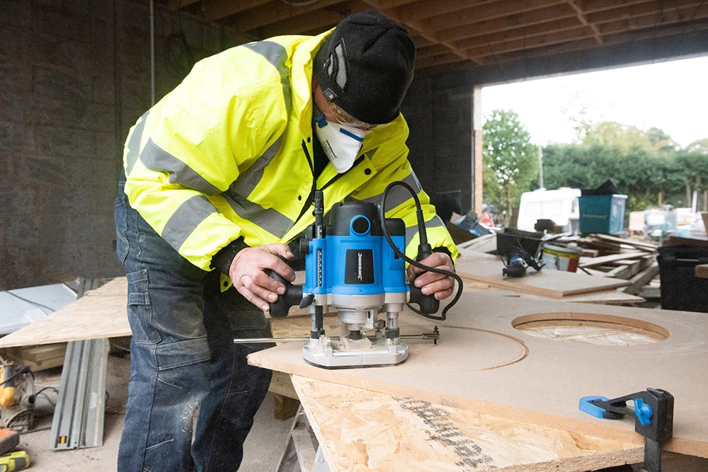 Silverline 2050W Plunge Router 1/2