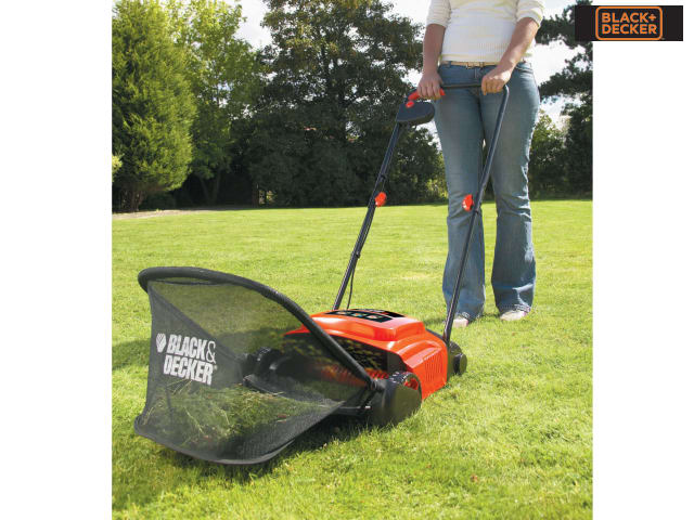 BLACK + DECKER GD300 300mm Lawnraker 600W 240V