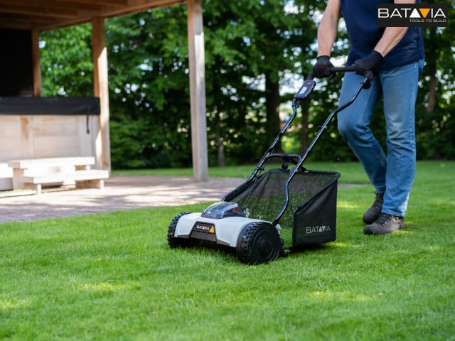 Batavia Brushless Cylinder Mower 18V Bare Unit