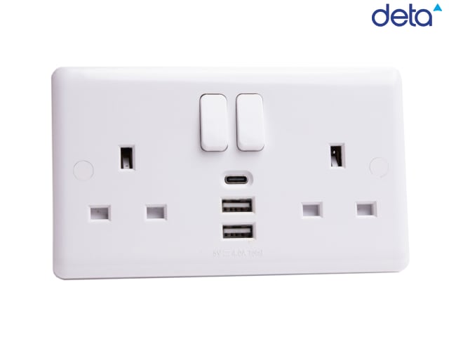 Deta Vimark Switched Socket 2-Gang + 3 USB Ports 13A