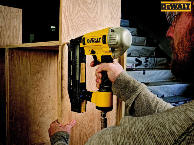 DEWALT DPN1664PP Pneumatic 16 Gauge Finish Nailer