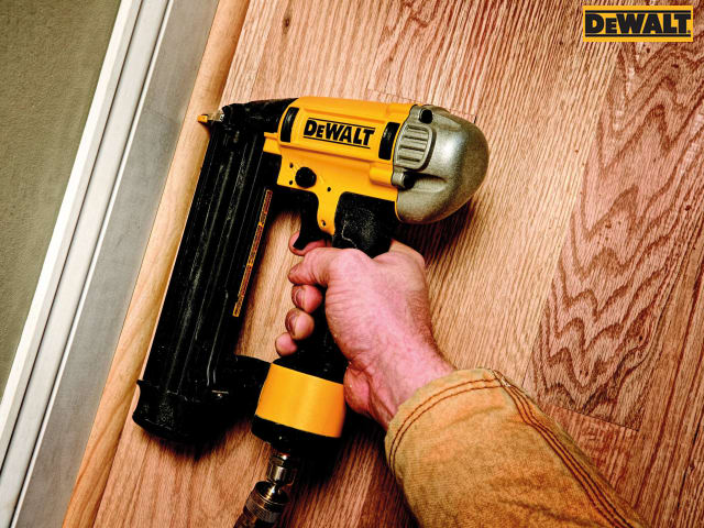 DEWALT DPN1850PP Pneumatic Oil-Free 18 Gauge Brad Nailer