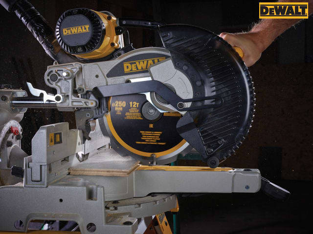 DEWALT Extreme PCD Fibre Cement Saw Blade 250 x 30mm x 12T