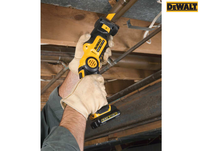 DEWALT Bi-Metal Reciprocating Blade for Metal Cordless 152mm x 18 TPI (Pack 5)