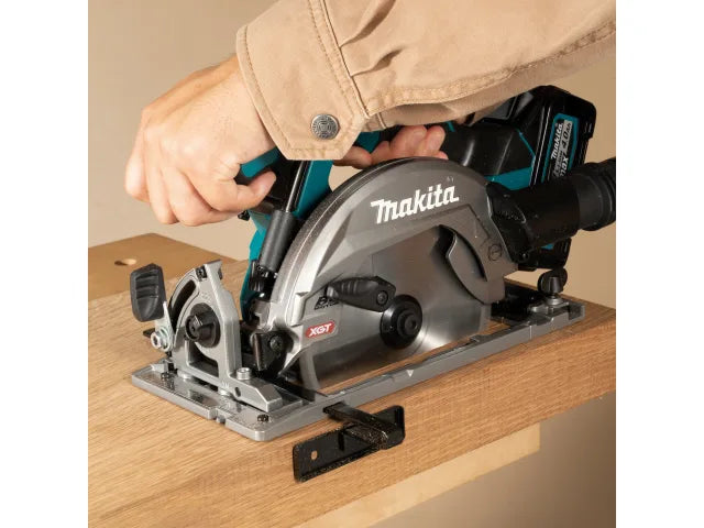 Makita HS012GD201 XGT 40Vmax Circular Saw 40V 2 x 2.5Ah Li-ion