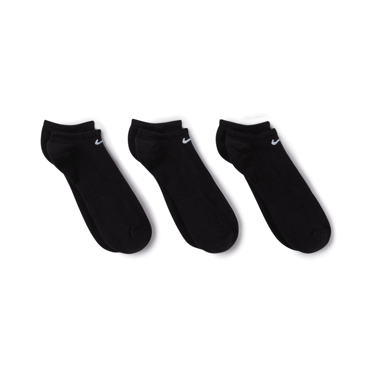 Nike Everyday Cushioned No Show Socks (3 Pairs)