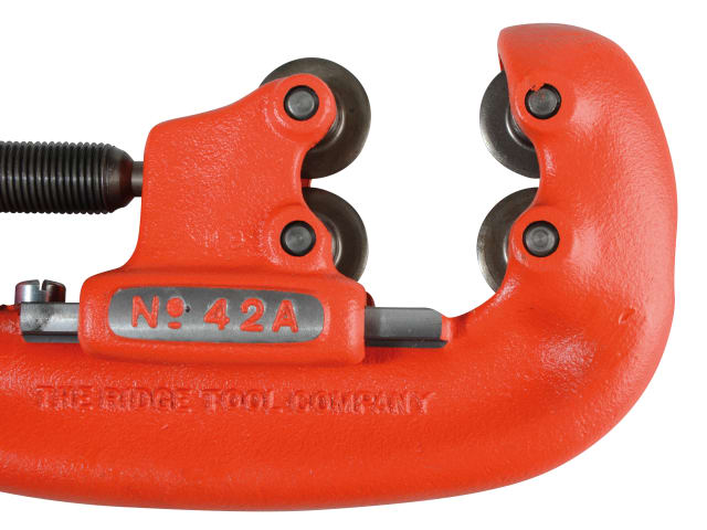 RIDGID 42-A Heavy-Duty 4-Wheel Pipe Cutter 50mm Capacity