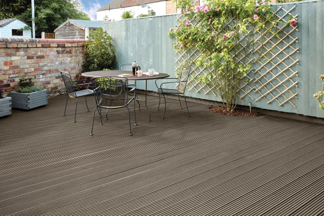 Ronseal Ultimate Protection Decking Paint English Oak 5 litre