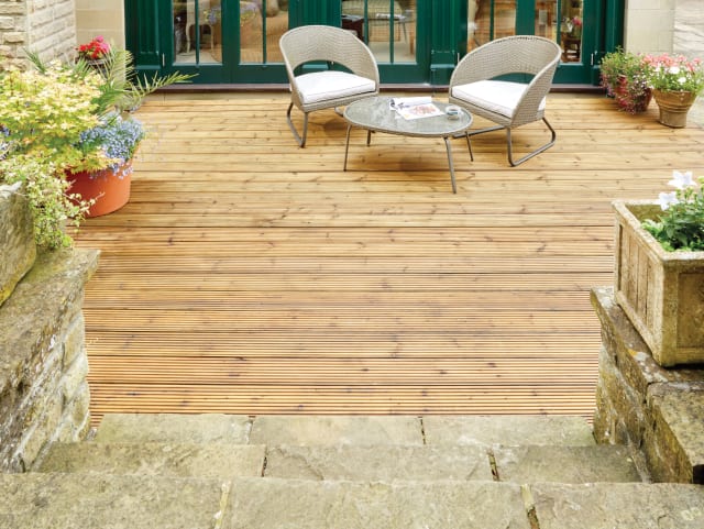 Ronseal Ultimate Protection Decking Oil Natural Pine 5 litre
