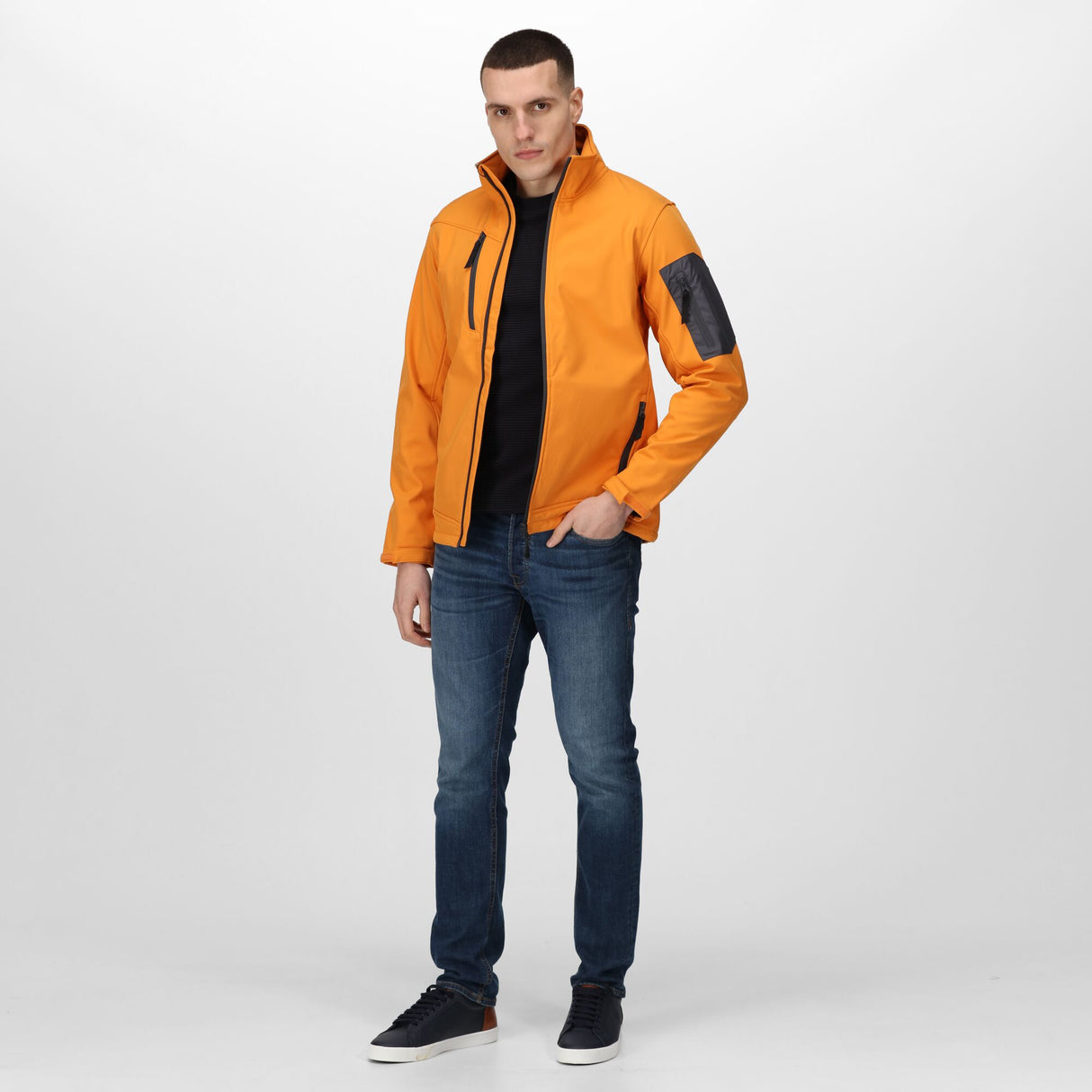 #colour_sun-orange-seal-grey