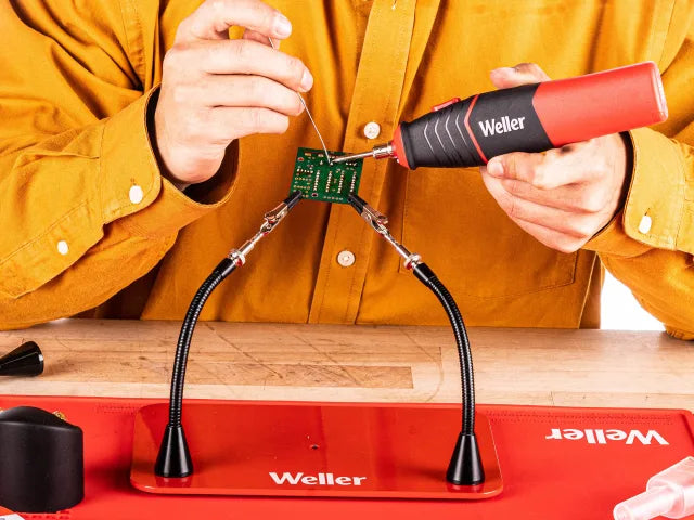 Weller WLIBAK8 Cordless Battery Powered Soldering Iron