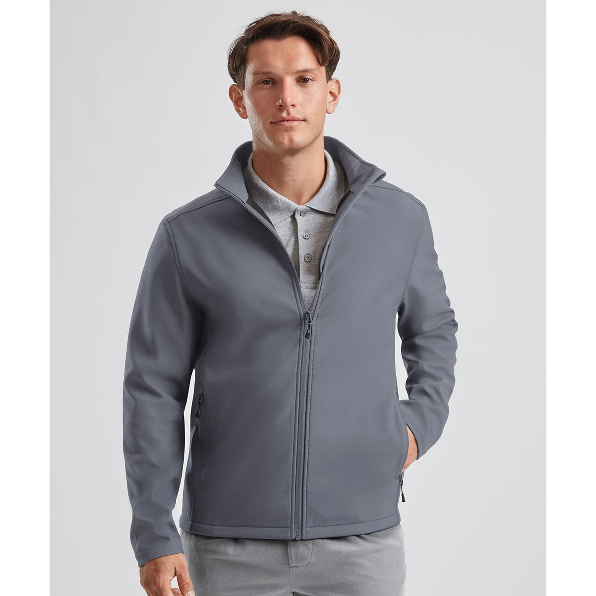 Russell Europe Essential Softshell Jacket