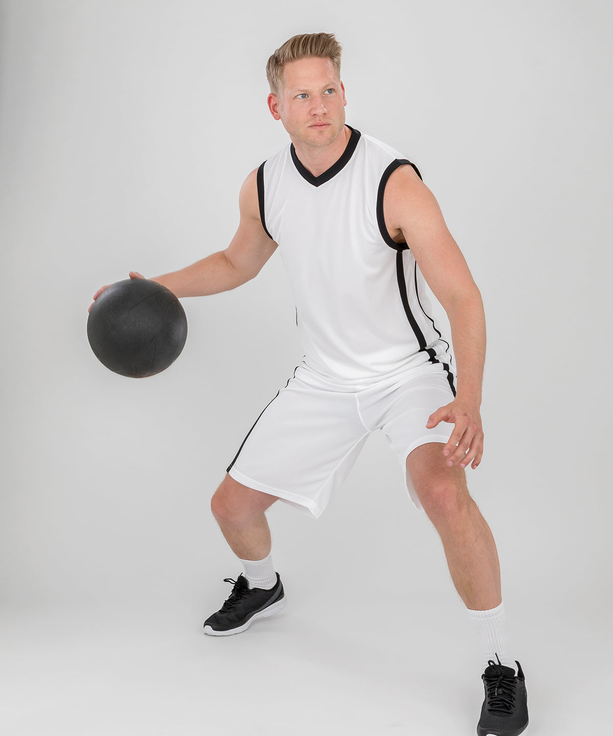 Spiro Basketball Quick-Dry Shorts