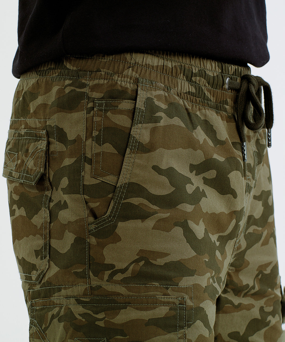 Wombat Men's Camo Cargo Utility Shorts