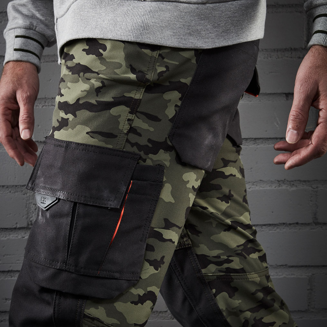 Chelsea evolution service shop pant